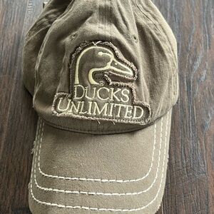 Ducks Unlimited Logo Baseball Cap in Olive